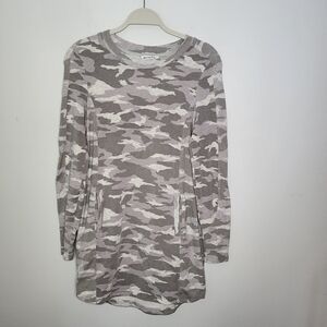Athleta Camo Luxe Balance Sweatshirt Dress Size S Athleisure Travel #982685